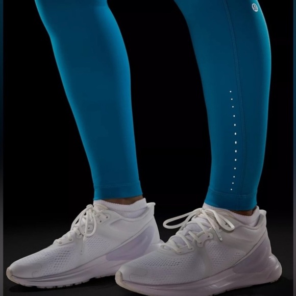Lululemon Swift Speed High-Rise Tight 28"in Turquoise Tide Sz. 6 *Pockets - Picture 4 of 12